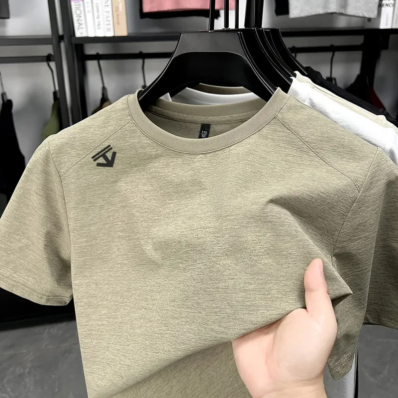 2025 New Men's Korean Casual Short Sleeved Round Neck T-shirt Summer Fashionable and Comfortable Versatile Top